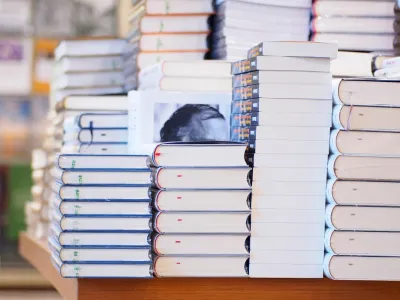 Selfpublishing oder Verlag? © Glaser - stock.adobe.com