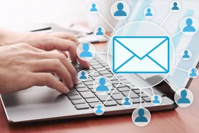 Was ist bei E-Mails zu beachten? © tadamichi - stock.adobe.com