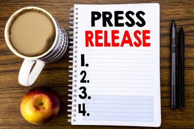 Aufbau einer kurzen Pressemitteilung © Artur - adobe.stock.com