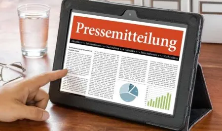 Online-Pressemitteilung mit Grafik © Zerbor - stock.adobe.com