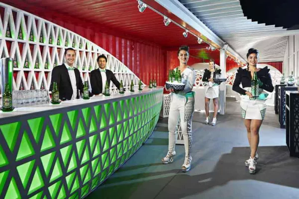 Bild: Heineken geht mit Pop-up City Lounge auf Roadshow