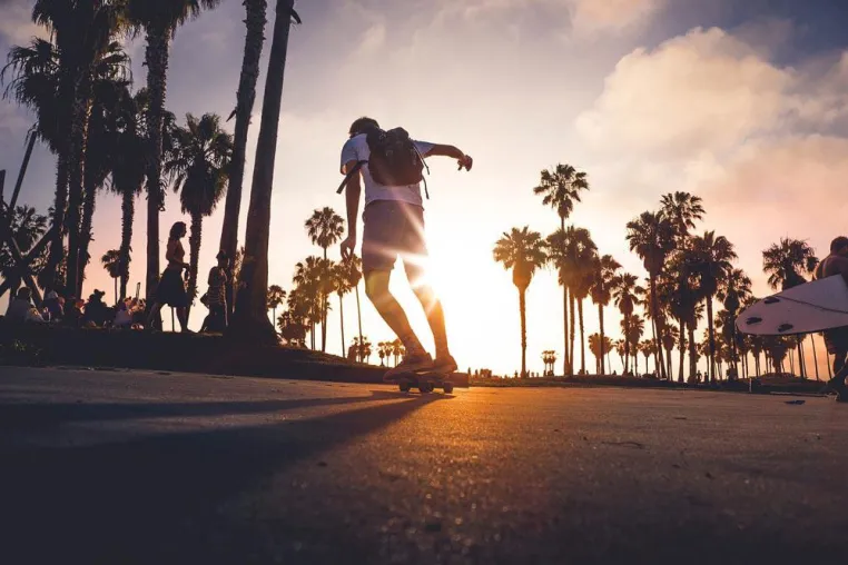 Longboard-Cruisers bietet eine top Plattform zum Longboard kaufen Bild: Longboard-Cruisers bietet eine top Plattform zum Longboard kaufen