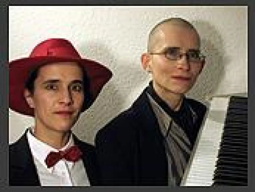 ANA & ANDA führen durch das Pfinzgaumuseum