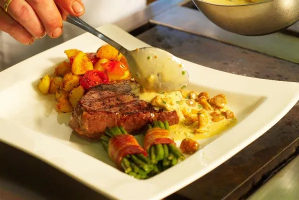 Bild: Wie's Oma kochte und Opa mochte - Zur Winterzeit haben traditionelle Gerichte im Frankenwald Hochkonjunktur