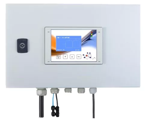 Bild: Wie sieht ein Online-Messgerät für Wasserhärte aus, welches mit ionenselektivem Sensor betrieben wird? 