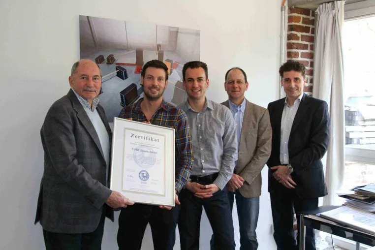 Bundesfachgruppe Wartung verleiht Ehrenpreis für sichere Sportgeräte Bild: Bundesfachgruppe Wartung verleiht Ehrenpreis für sichere Sportgeräte