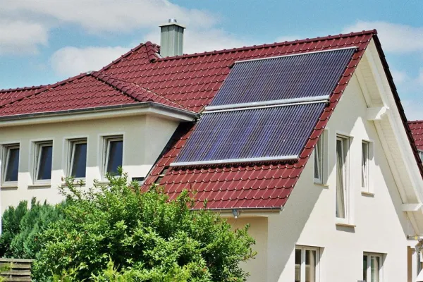 Bild: Weiterhin sonnig: Solacept®-Katalog in Neuauflage