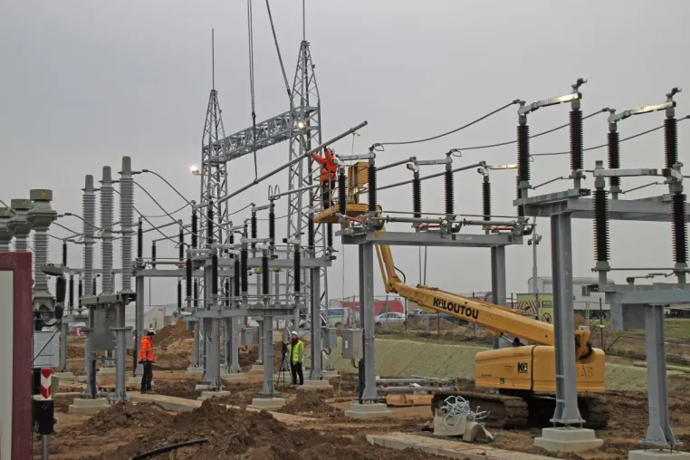 Bild: Energiewende in Mecklenburg-Vorpommern: Umspannwerk von E.DIS in Tessin geht im Mai in Betrieb