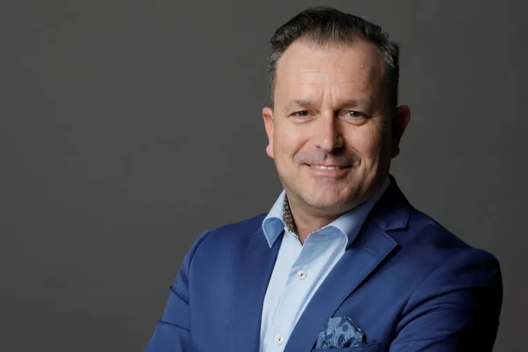 Bild: Karrierechancen für technische & kaufmännische Fach- und Führungskräfte