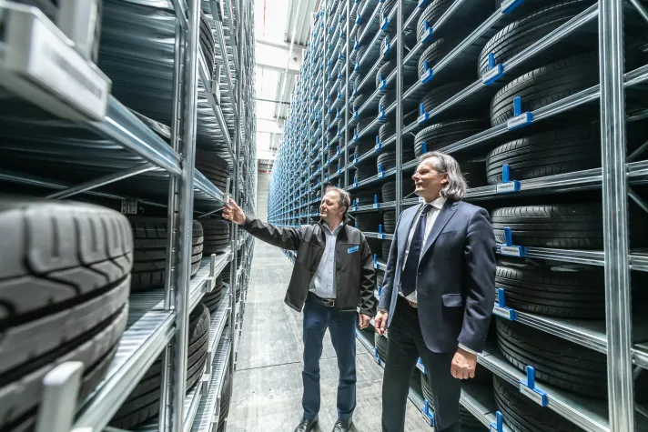 Bild: Das ergowheel von gewe Lagertec - Eine Innovation in der Reifenlagerung