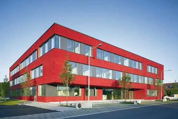 Passivbürohaus etrium im TRIOTOP-Köln erneut ausgezeichnet Bild: Passivbürohaus etrium im TRIOTOP-Köln erneut ausgezeichnet