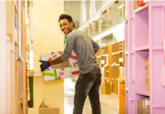 Hermes Fulfilment erhält Integrationspreis für Beitrag zur Eingliederung von Flüchtlingen Bild: Hermes Fulfilment erhält Integrationspreis für Beitrag zur Eingliederung von Flüchtlingen