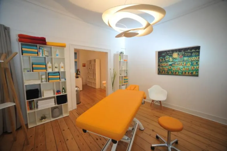 Wuppertal-Massage in Elberfeld. Gut behandelt. Bild: Wuppertal-Massage in Elberfeld. Gut behandelt.