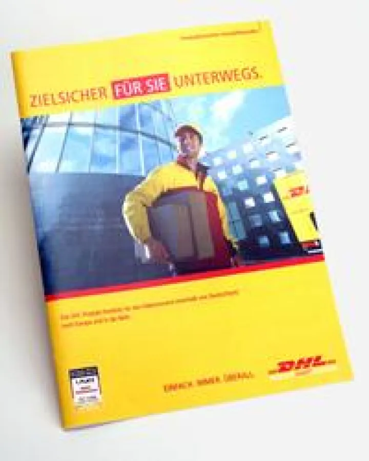 Mit innovativen Lösungen, wie dieser bildpersonali-sierten Broschüre von DHL, bewarb sich DigitalDruck Deutschland bei den Druck&Medien Awards und kam bis ins Finale.