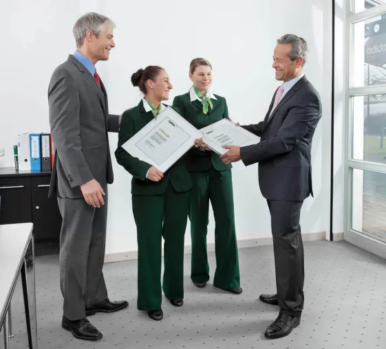 Mitarbeitergewinnung und -bindung: Der Erfolgsfaktor für die Zukunft! Bild: Mitarbeitergewinnung und -bindung: Der Erfolgsfaktor für die Zukunft!