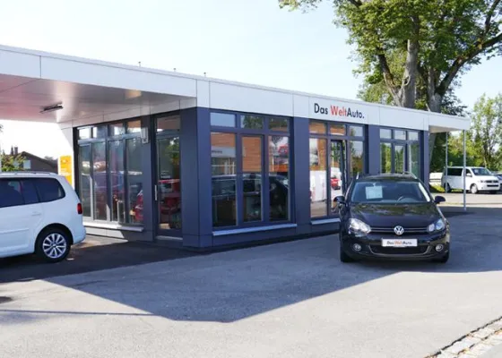 Bild: Heinkel Modulbau liefert zwei Pavillons für den Gebrauchtwagenverkauf des Autohauses Singer im Ostallgäu