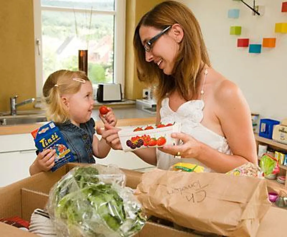 Kühl kommen Bio-Lenbensmitttel beim Besteller an