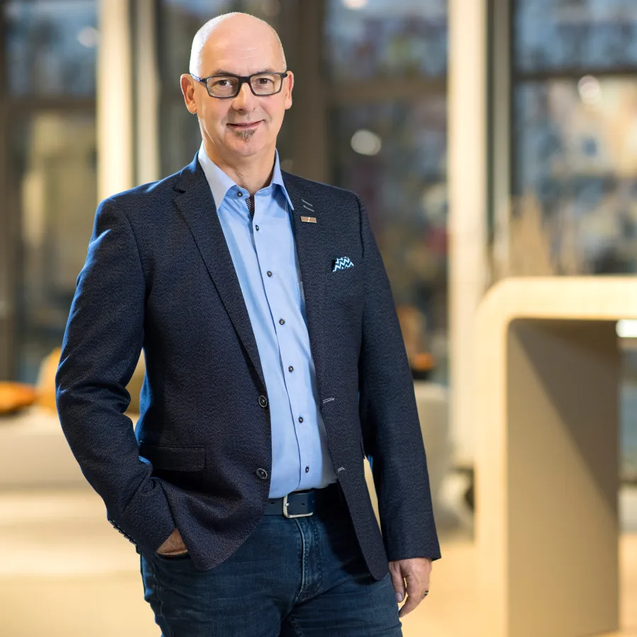 markilux hat ein ausgeklügeltes System entwickelt, seine Arbeitsprozesse immer wieder zu justieren. (© markilux)