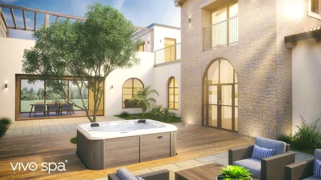 Bild: Urlaub Zuhause: Entspannung und Erfrischung mit einem Outdoor Whirlpool