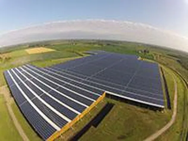 Bild: Premiere: Frankreich mit Gemeinschaftsstand auf der Intersolar 2014