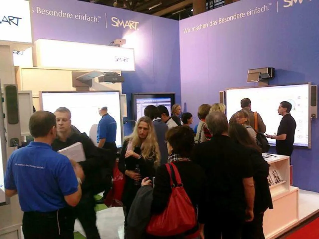 Messestand SMART Technologies (Germany) GmbH