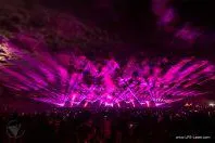 Bild: Lasershows und Feuerwerke - eine atemberaubende Symphonie bei Flammende Sterne 2018