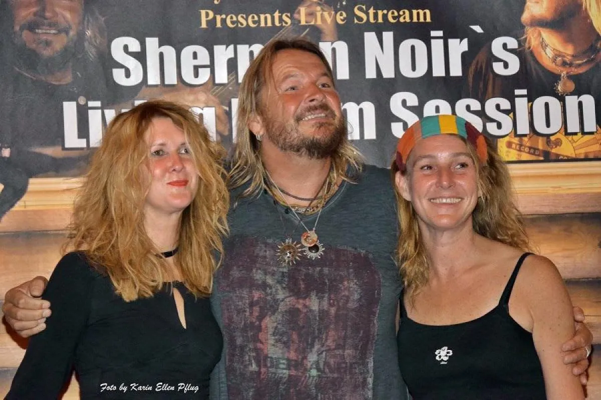 von Links nach rechts: Ilka Posin, Sherman Noir, Martina Bergold