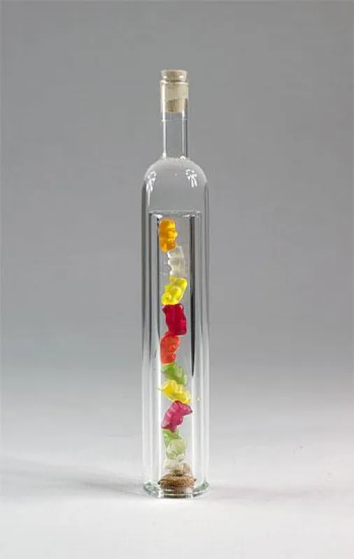 Klein, süß, bunt: die Funflasche mini