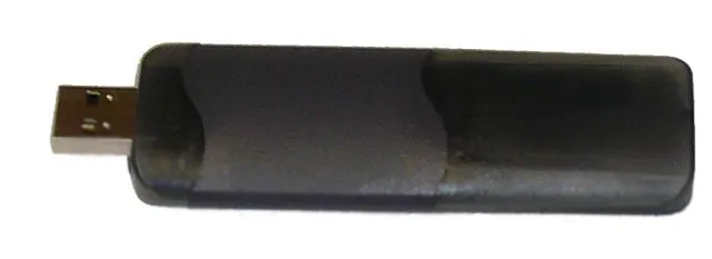 Bild: iDTRONIC präsentiert als Weltneuheit seinen kompakten RFID USB Stick für UHF zum Einsatz für mobile RFID