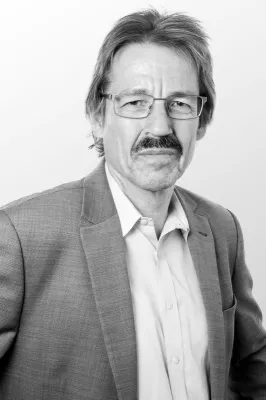 Bild: Dr. Friedrich Stratmann nimmt Abschied von HIS-HE
