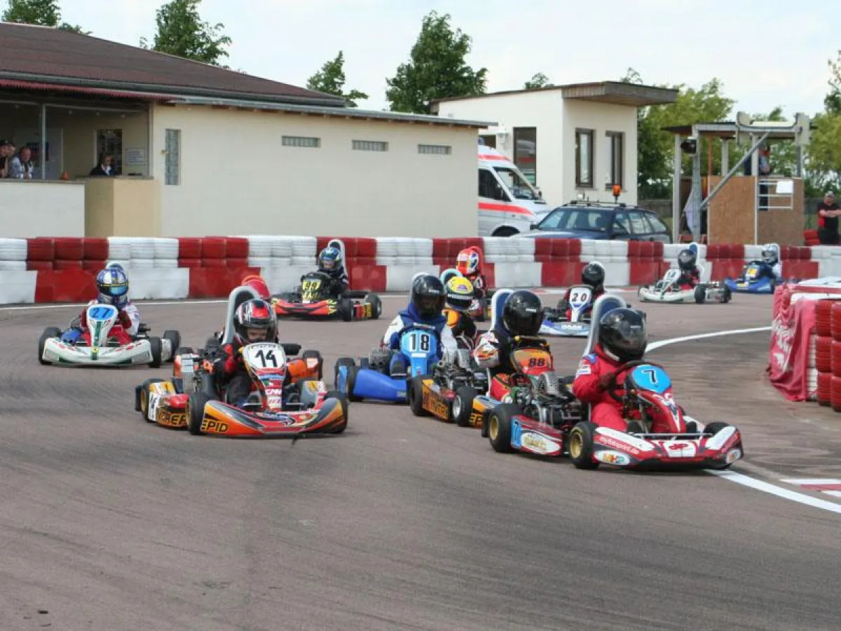 Bambini / Rotax Mini / World Formula light - Start in Belleben