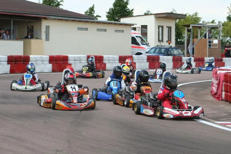 Bild: Berlin Brandenburg Challenge gastiert in Belleben