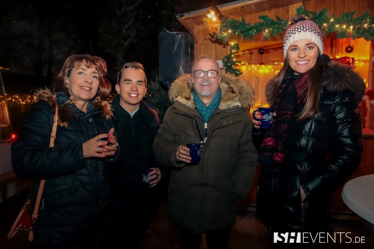 Mobiler Weihnachtsmarkt am Firmensitz (© ©SH Events GmbH)
