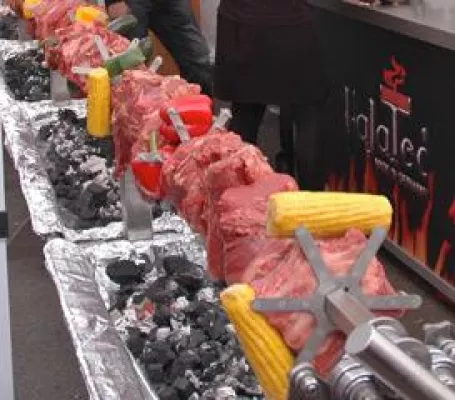 HaJaTec® plant Grill-Highlight des Jahres mit Weltrekord zum längsten Grill-Drehspieß der Welt am 19. August Bild: HaJaTec® plant Grill-Highlight des Jahres mit Weltrekord zum längsten Grill-Drehspieß der Welt am 19. August