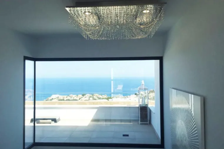 Bild: UPPERGLASS - Objekt- und Hotelbeleuchtung