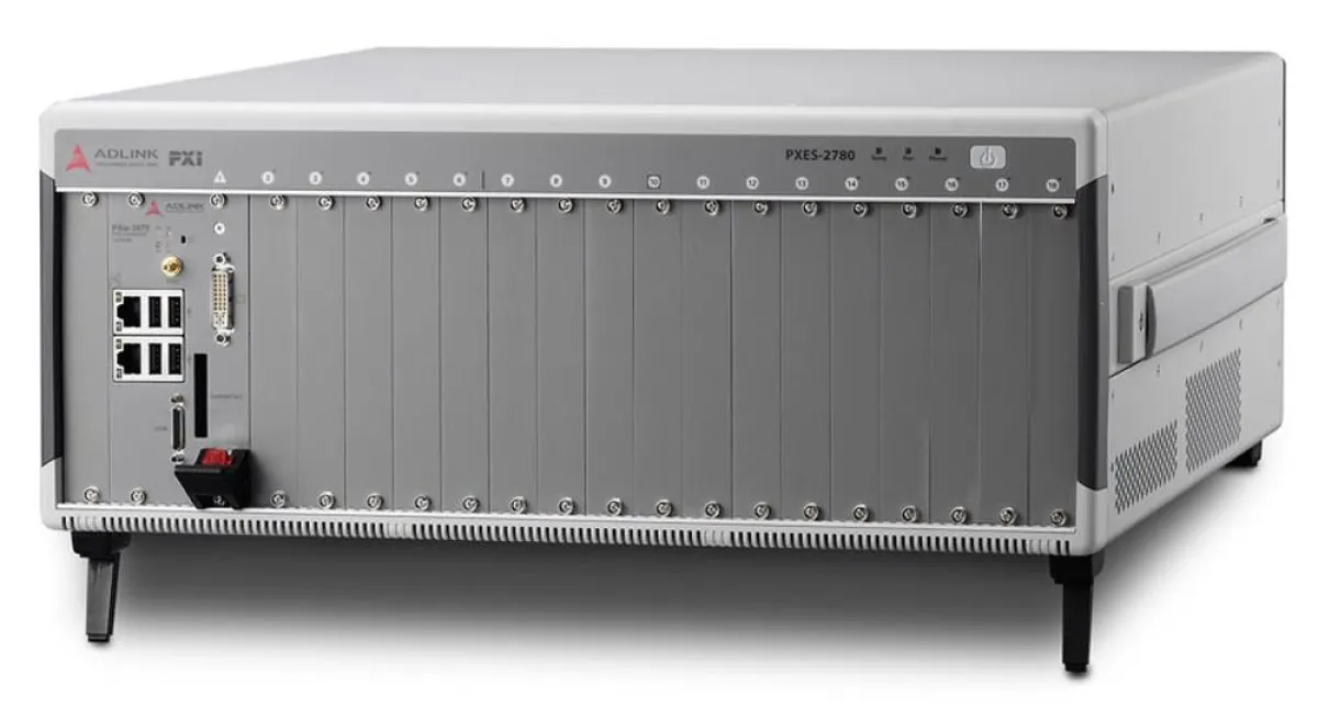 Industrielles PXIe-Gehäuse PXES-2780 von Adlink für 18 Steckplätze
