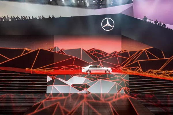 Bild: ADC 2014: Doppelgold, Silber und Bronze für mediale Manege von Mercedes-Benz
