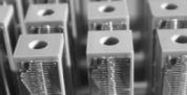 Bild: Fortschrittliche Fertigungstechnologie bei PI Ceramic