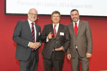 Bild: HORN & COSIFAN wird Fujitsu Partner des Jahres 2014 Region M/W