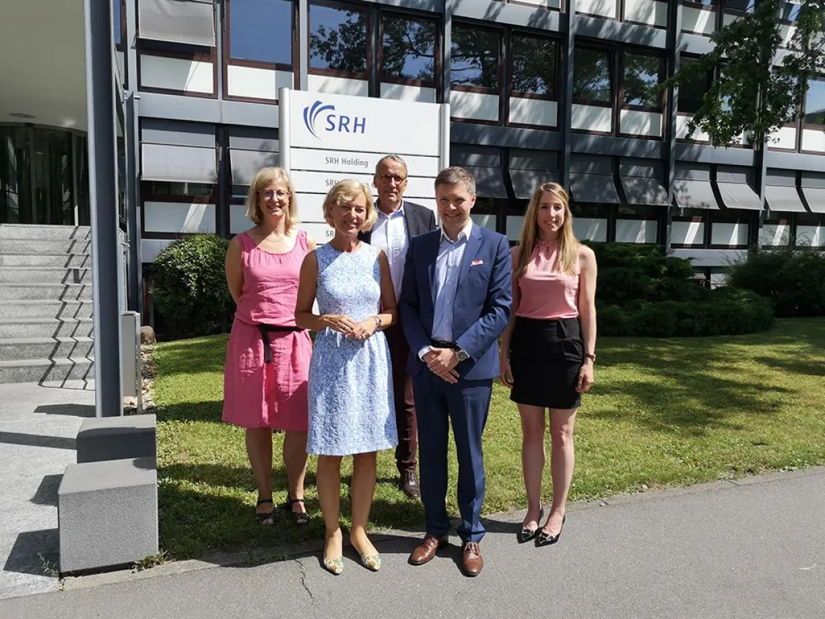 (v. l. n. r.): Anne-Kathrin Deloux, Petra Blindow, Bernhard Peters, Simon Ruf, Angelika Pröll