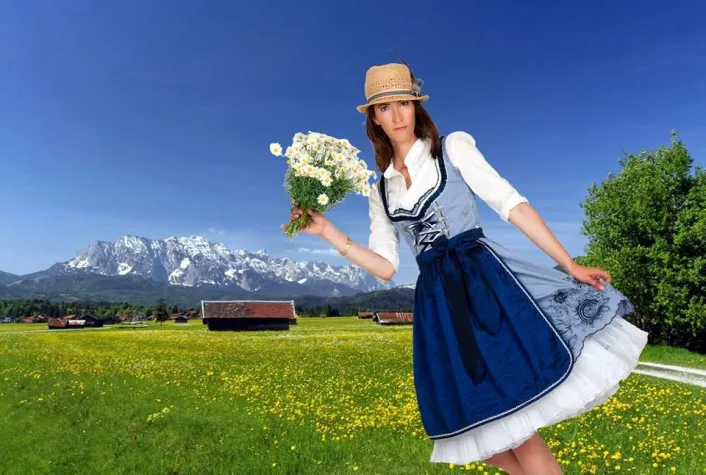 Bild: Künstlerische Positionen im Dialog mit Carmen Blom von Studio Blom