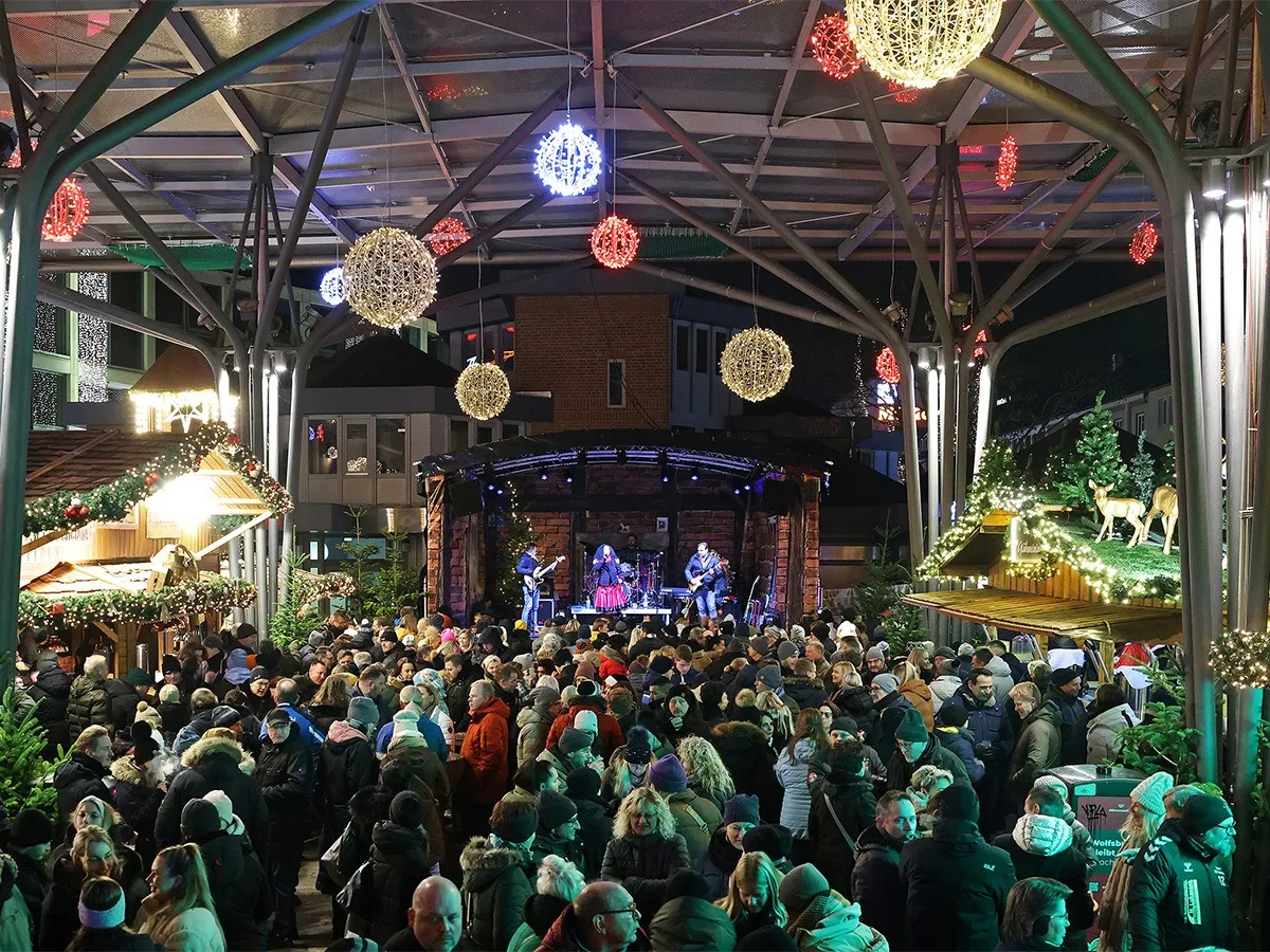 Wolfsburger Weihnachtsmarkt (© WMG Wolfsburg)