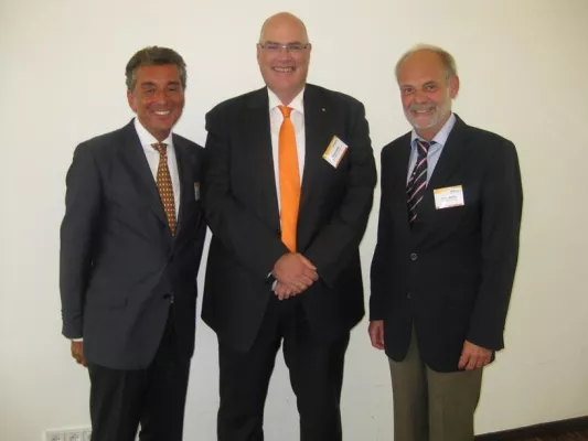 Einweihung des Ausbildungszentrums All Service Sicherheitsdienste Bild: Einweihung des Ausbildungszentrums All Service Sicherheitsdienste