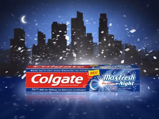 Colgate Max Fresh Night: Kann ein Tag schöner beginnen als mit einem Kuss? Bild: Colgate Max Fresh Night: Kann ein Tag schöner beginnen als mit einem Kuss?