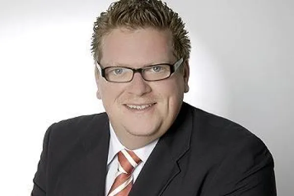 Bild: TÜV gibt der Enecto GmbH seinen Segen