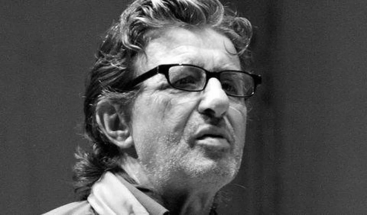 Bühne frei für Rolf Zacher