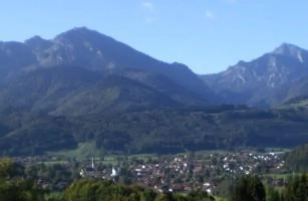 Bild: Eine kleine Welt am Ohr, das weltweit erste, akustische soziale Netzwerk ist jetzt auch über Skype nutzbar