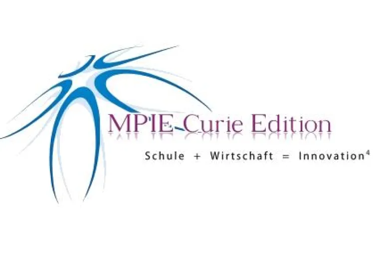 Bild: Schüler des Marie-Curie-Gymnasiums realisieren EU-weit einzigartiges Wirtschaftskonzept
