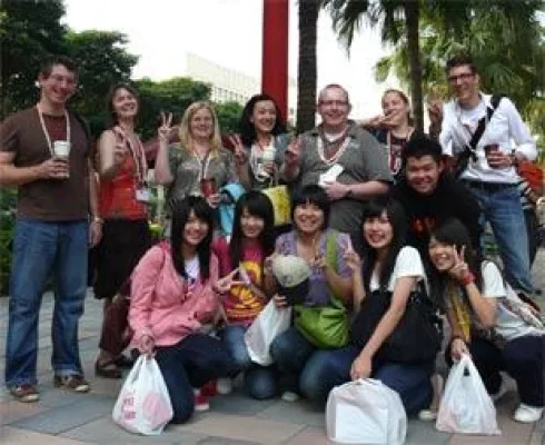 Bild: Reise nach Taiwan: Nur die Visitenkarten fehlen noch