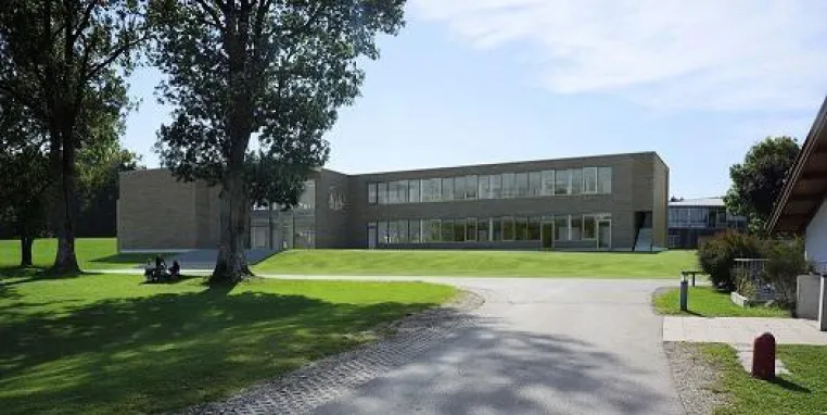 HITZLER INGENIEURE erneut erfolgreich: Munich International School setzt auf zukunftsorientierte Schule Bild: HITZLER INGENIEURE erneut erfolgreich: Munich International School setzt auf zukunftsorientierte Schule